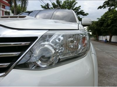 toyota fortuner 3.0 v 2wd ปี2013 รูปที่ 3